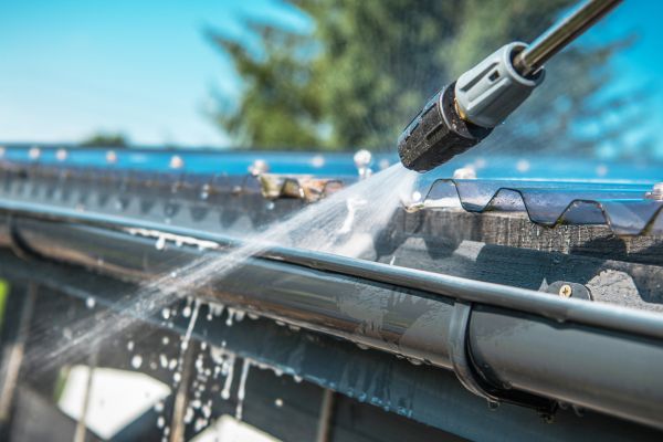Gutter Pressure Washing in Annapolis