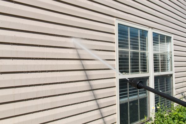 Pressure Washing in Annapolis