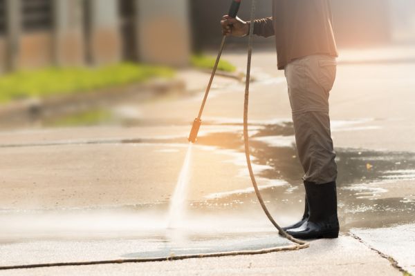 Residential Concrete Cleaning in Annapolis