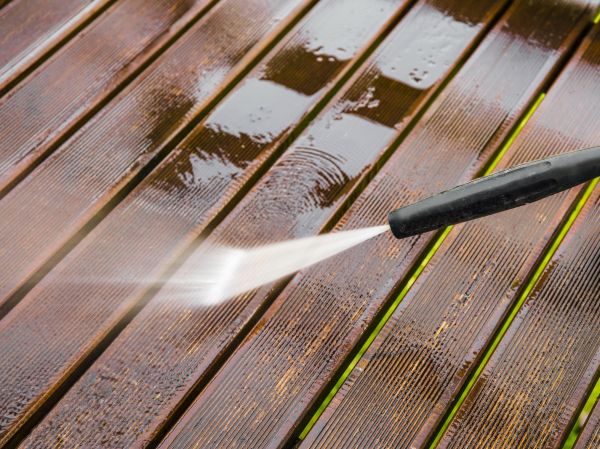 Balcony Cleaning in Annapolis