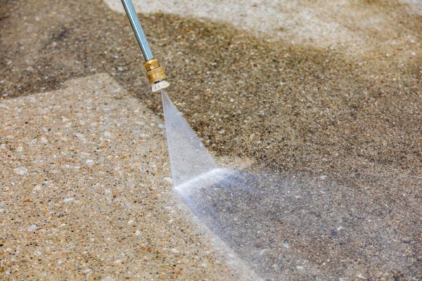 Driveway Pressure Cleaning in Annapolis