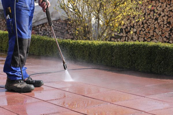 Driveway Pavers Cleaning in Annapolis