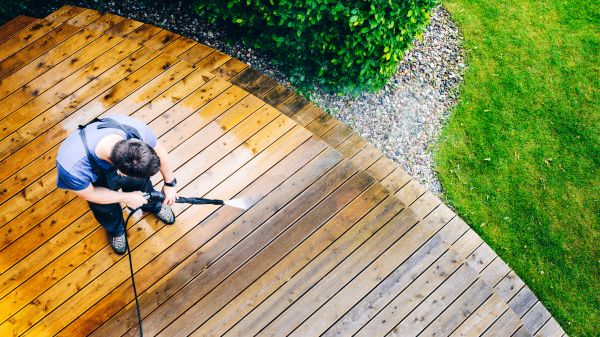 Deck Pressure Cleaning in Annapolis