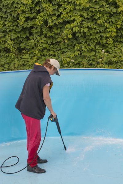 Pool Pressure Washing in Annapolis
