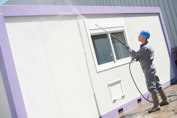 Apartment Pressure Washing in Annapolis