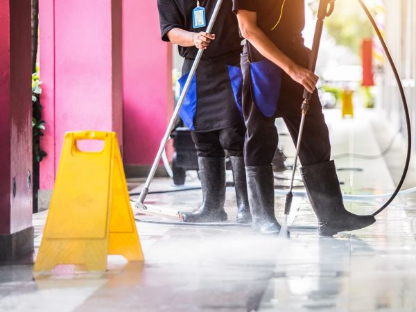 Store Powerwashing in Annapolis